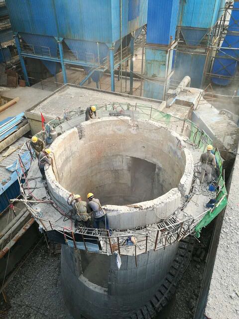 聊城指挥烟筒拆除现场施工必备!