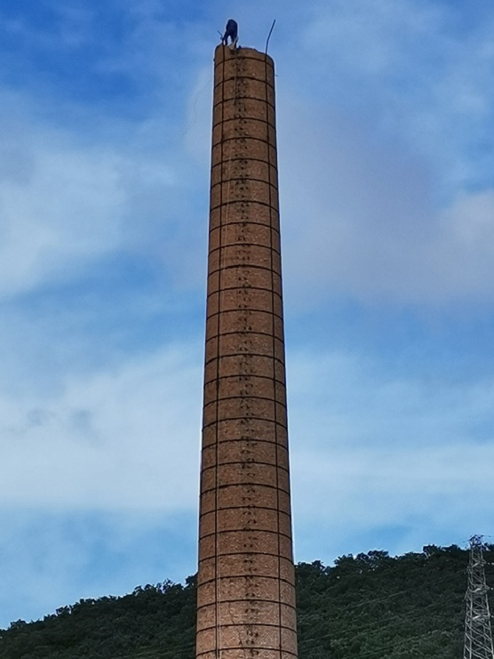 青岛烟囱拆除公司拆除工艺的改变