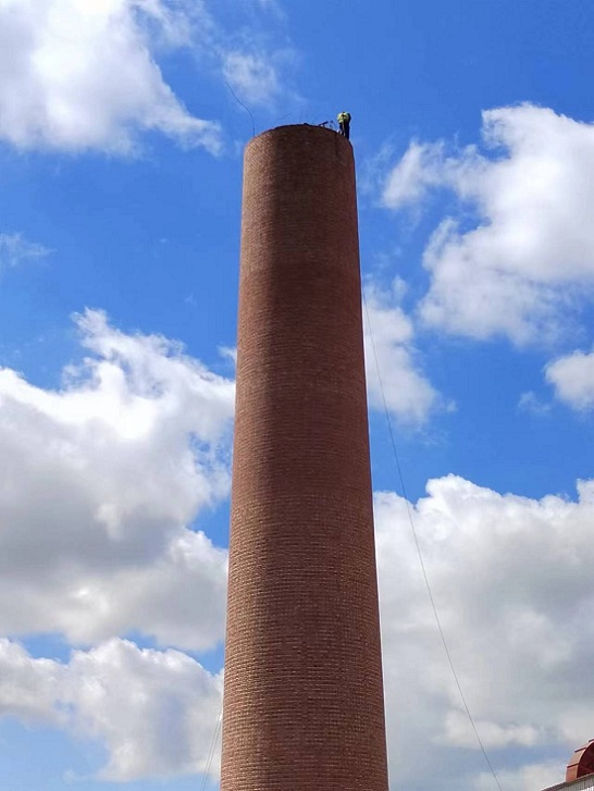 龙岩烟囱拆除公司如何安全快捷提高效率