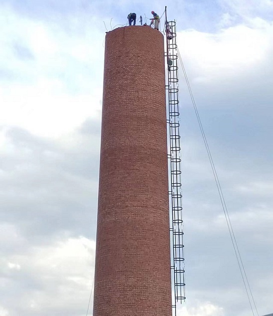 宁夏烟囱人工拆除公司:丰富的专业团队,优质的安全服务