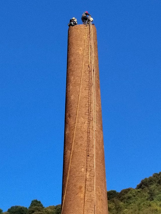 普洱烟囱拆除公司:确保拆除过程中的安全和高效