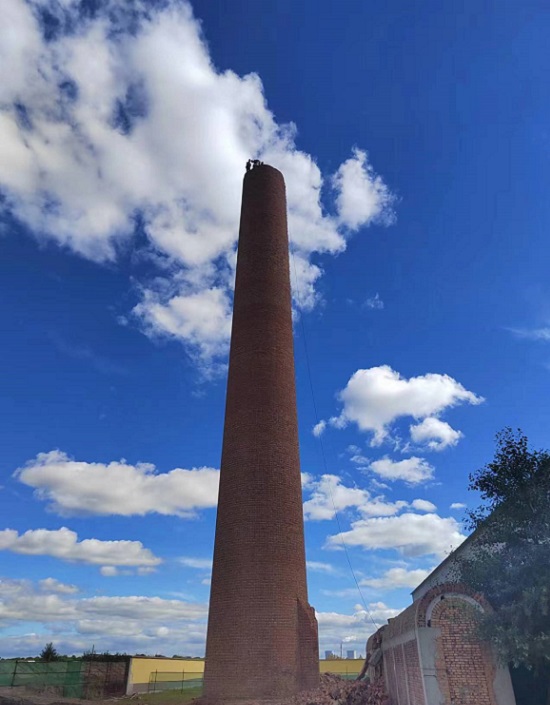 1714610880353090.jpg 1fe7ff7f5123b3c78f43d2c97126aa0.jpg