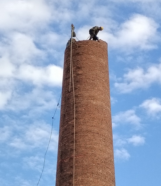 长春烟囱拆除公司:专业技艺,让拆除变得更安全环保